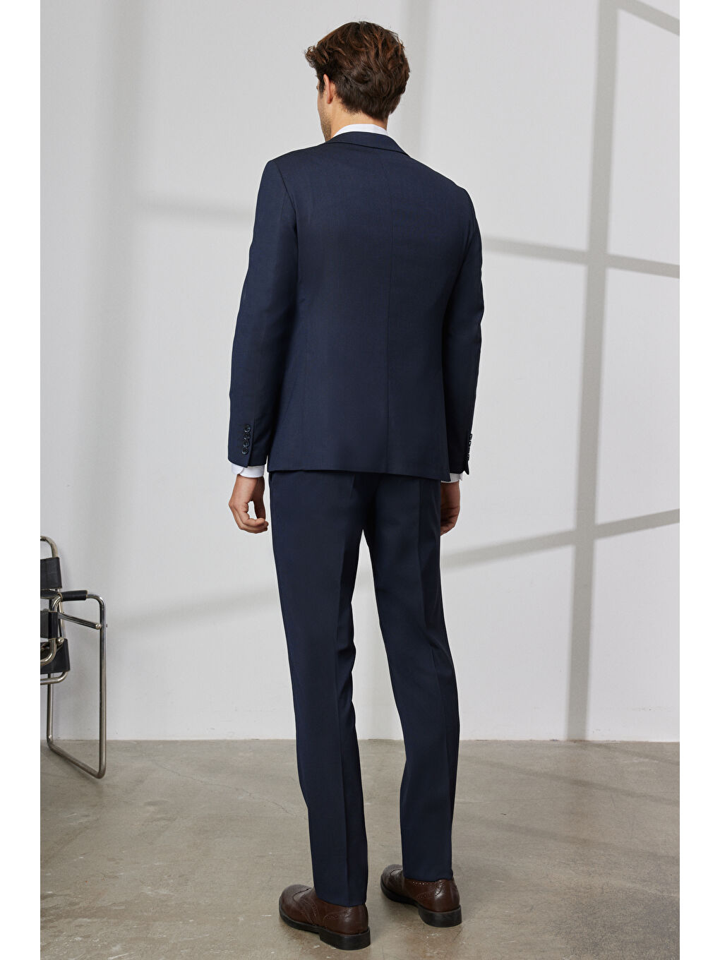 Erkek Koyu Lacivert Slim Fit Dar Kesim Mono Yaka Desenli Yelekli Takım Elbise-1