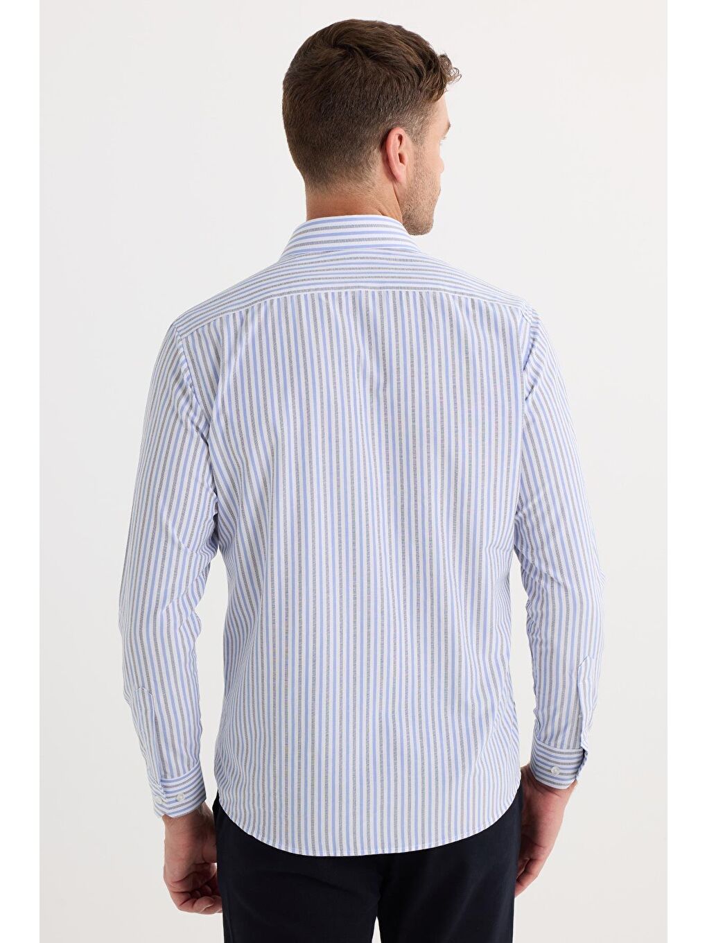 Karışık Erkek Regular Fit Klasik Kesim İnce Çizgili Pamuklu Kravatlık Yaka Gömlek-6