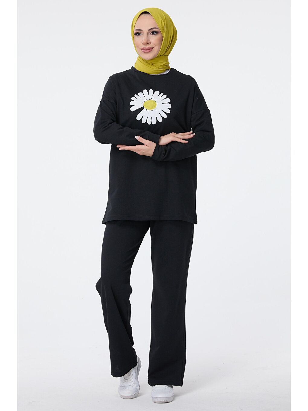 Bisiklet Yaka Kadın Siyah Eşofman Takımı - 13061