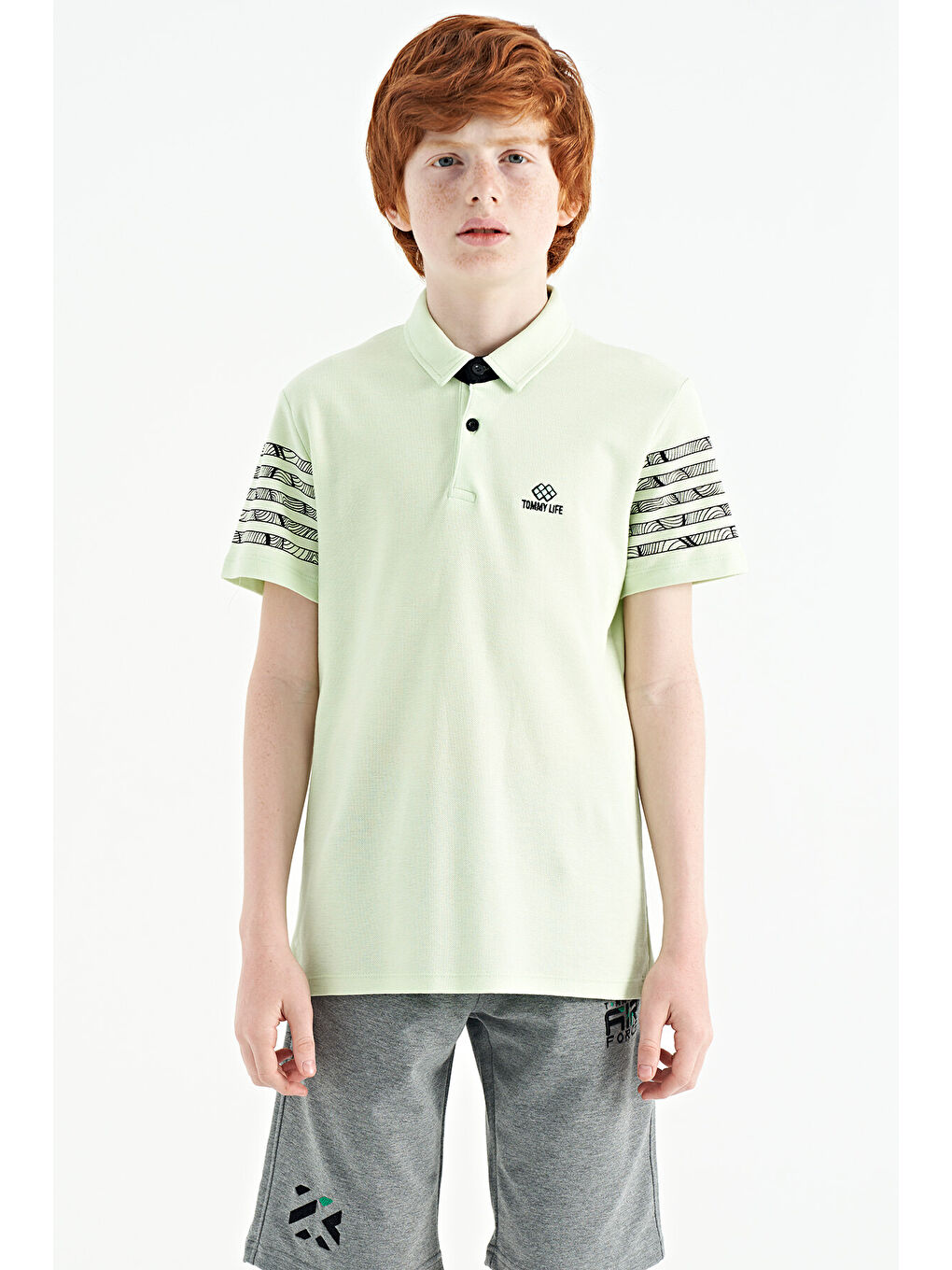 Açık Yeşil Kol Baskı Detaylı Standart Kalıp Polo Yaka Erkek Çocuk Tişört - 11093