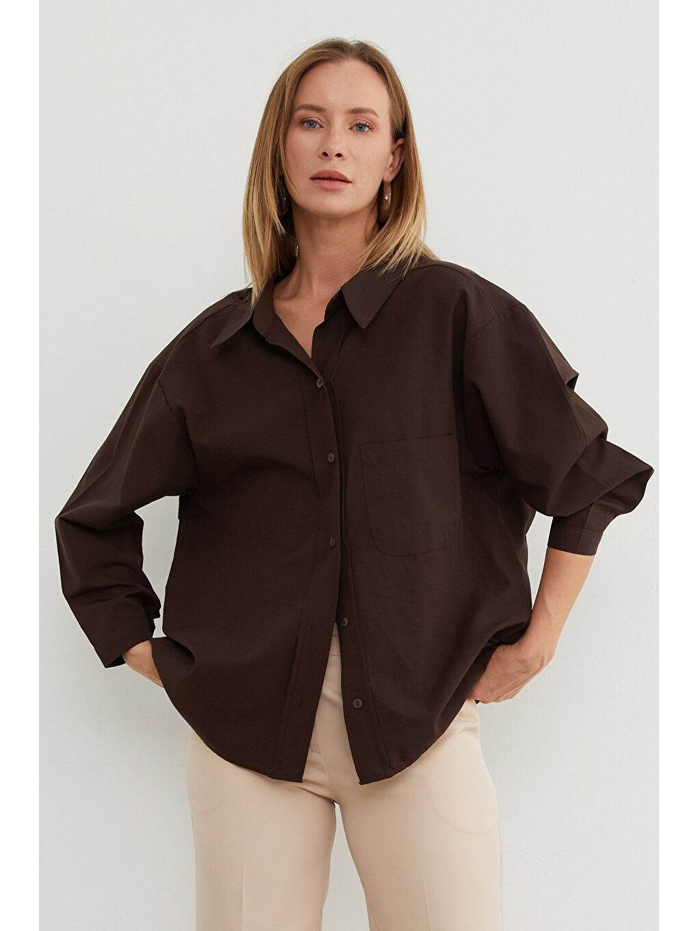 Kahverengi Basic Tek Cepli Oversize Gömlek-2