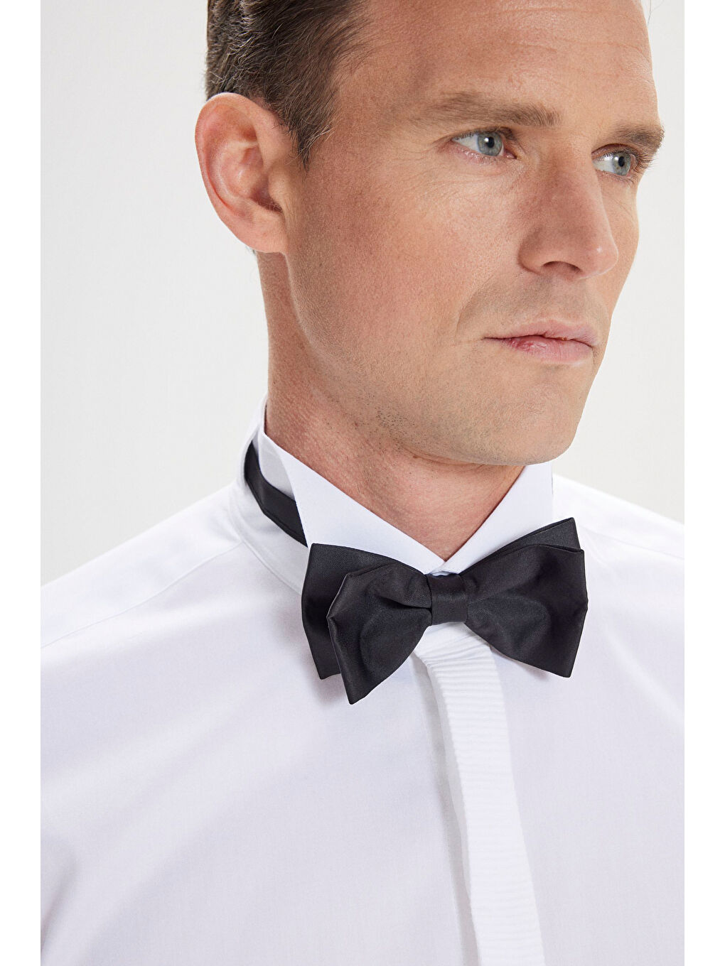 Erkek Beyaz Slim Fit Dar Kesim Ata Yaka %100 Pamuk Gömlek-3