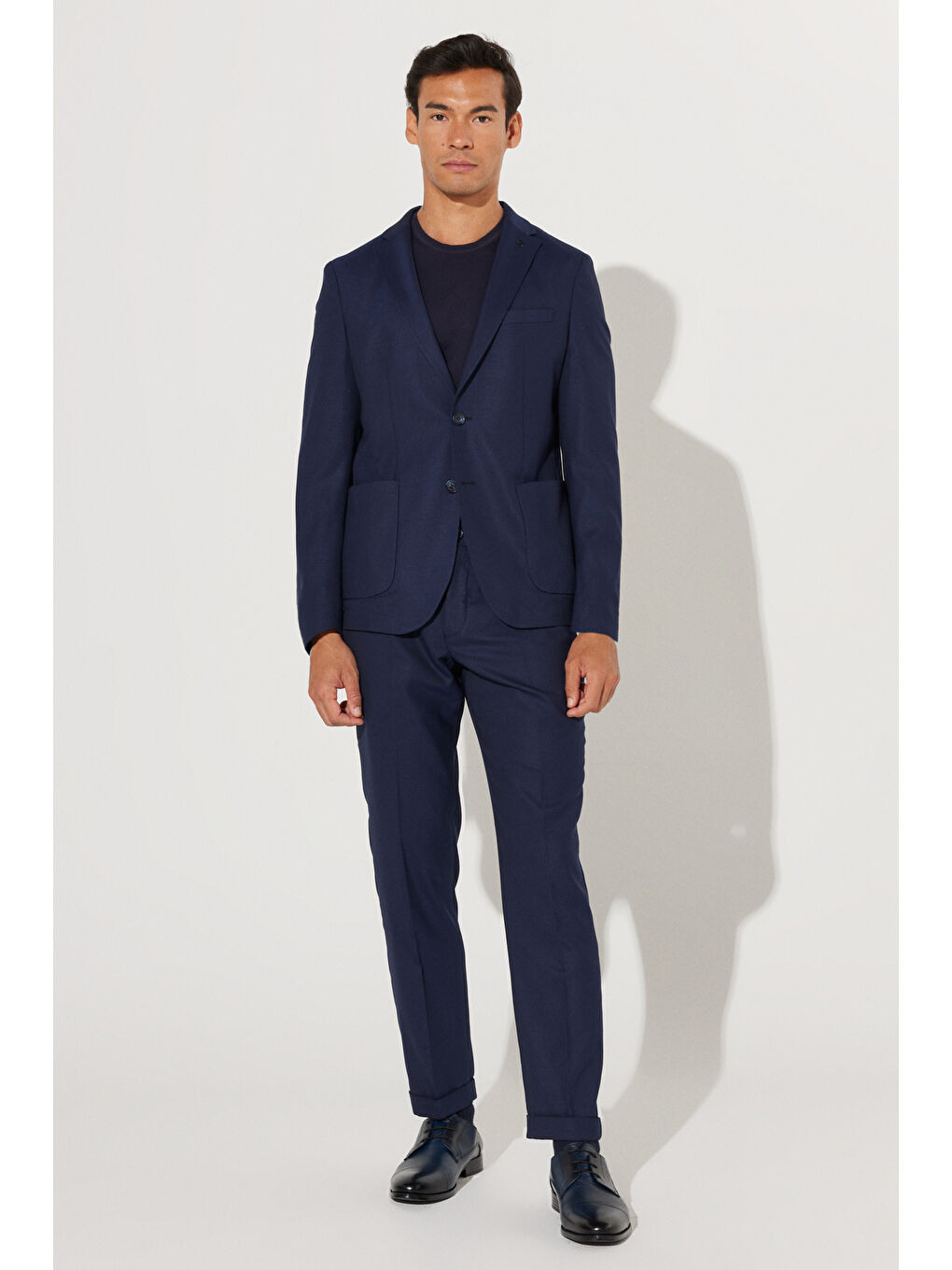 Erkek Lacivert Slim Fit Dar Kesim Mono Yaka Armürlü Takım Elbise-2