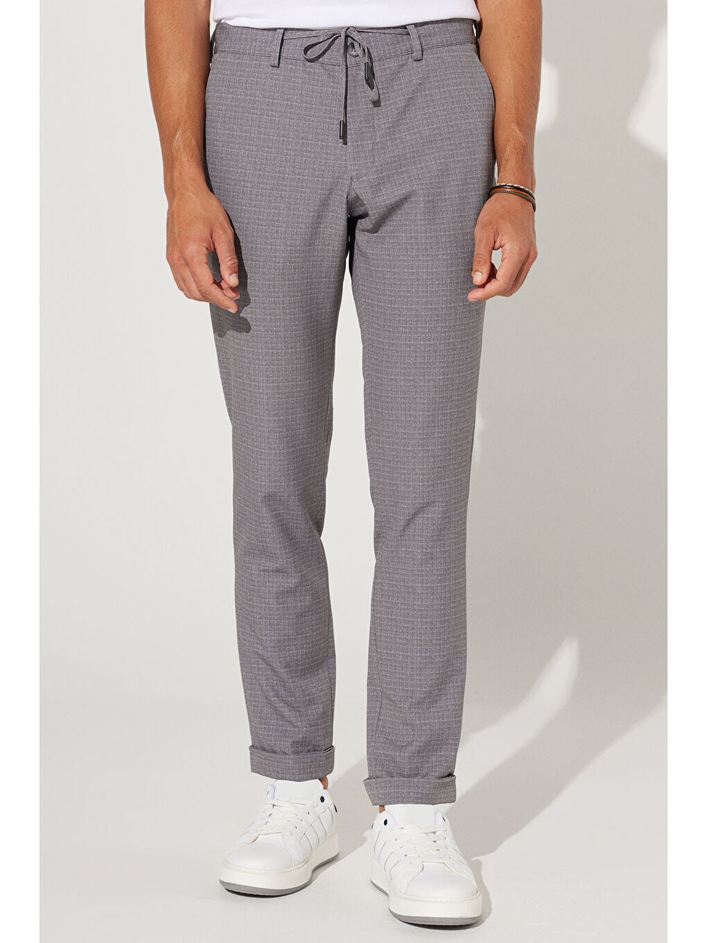 Erkek Bej Slim Fit Dar Kesim Mono Yaka Seyahat Çantalı Desenli Takım Elbise-8