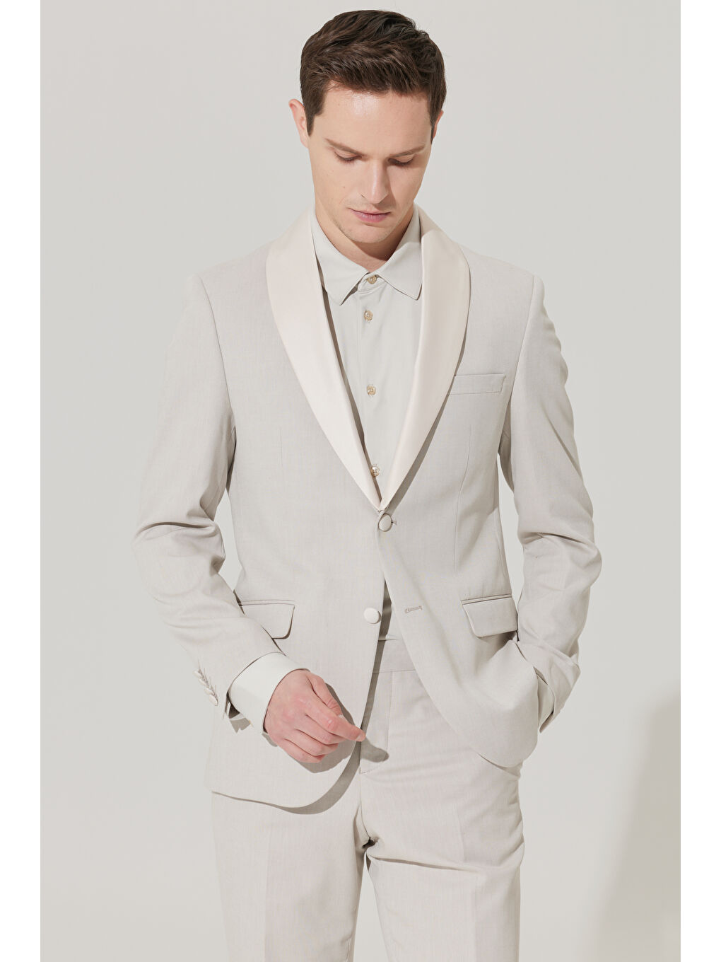 Erkek Bej Slim Fit Dar Kesim Şal Yaka Diyagonal Desenli Smokin Takım-3