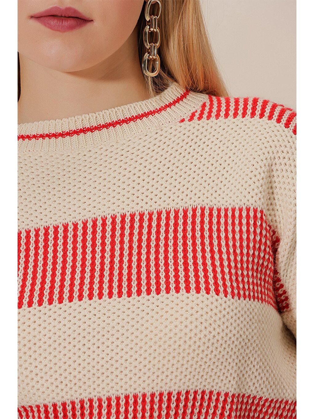 Kırmızı Pirinç Örgü Crop KAZAK-3