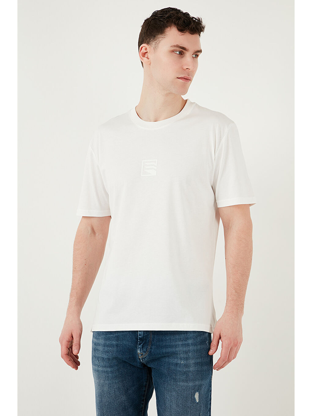 Ekru Pamuklu Regular Fit Bisiklet Yaka %100 Pamuk Tişört 5902948-5