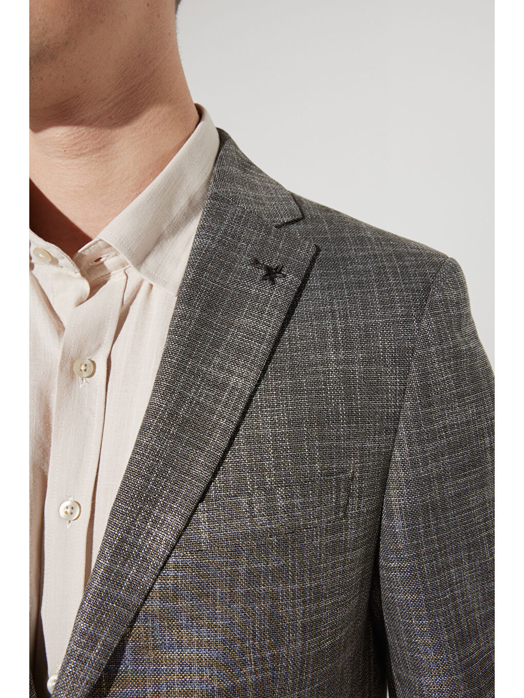 Erkek Kahverengi Slim Fit Dar Kesim Mono Yaka Desenli Takım Elbise-3