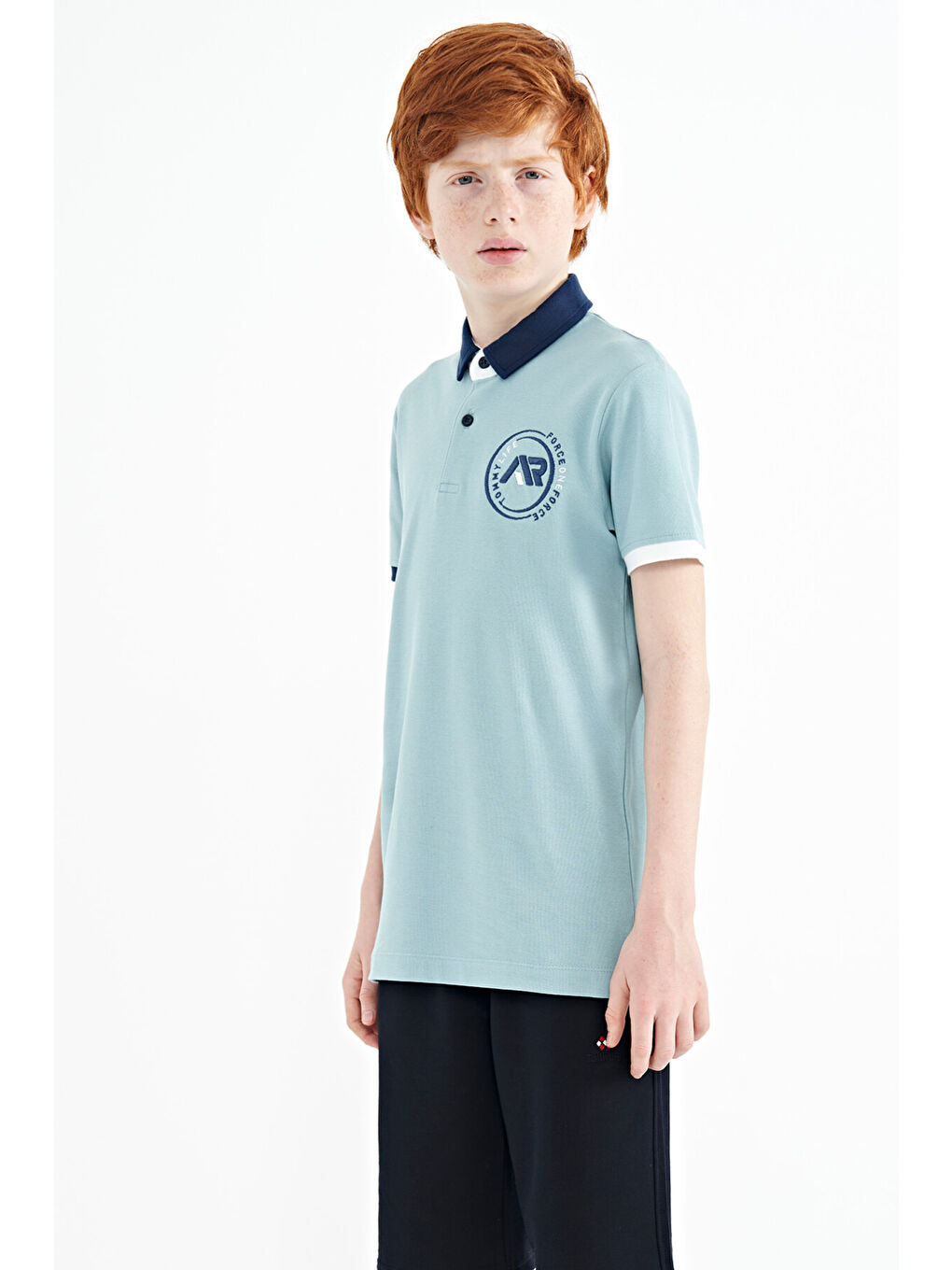 Açık Mavi Kol Ucu Renkli Logo Nakışlı Standart Kalıp Polo Yaka Erkek Çocuk Tişört - 11138-3
