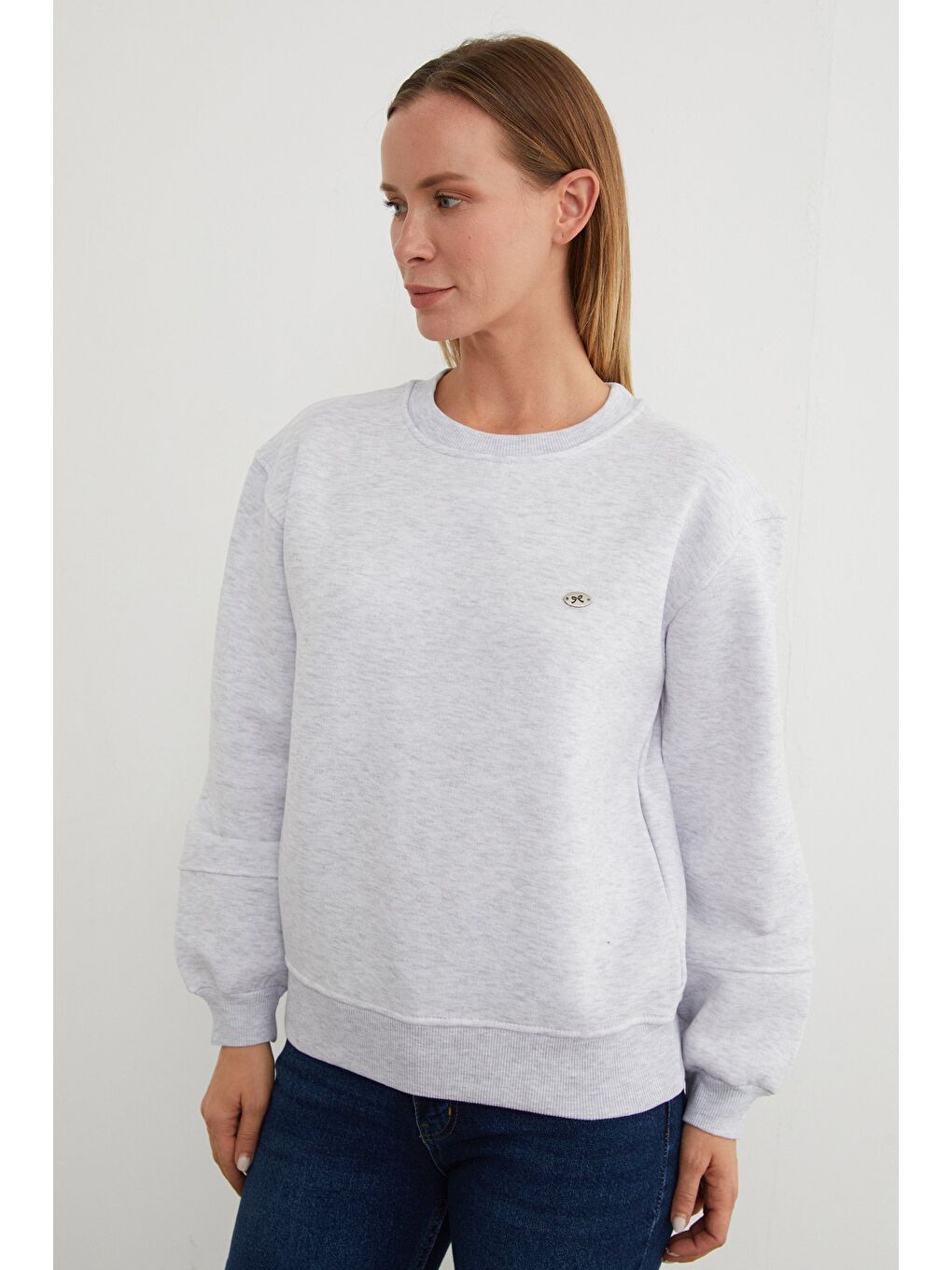 Gri 3 İplik Metal Aksesuar Detaylı Sweatshirt