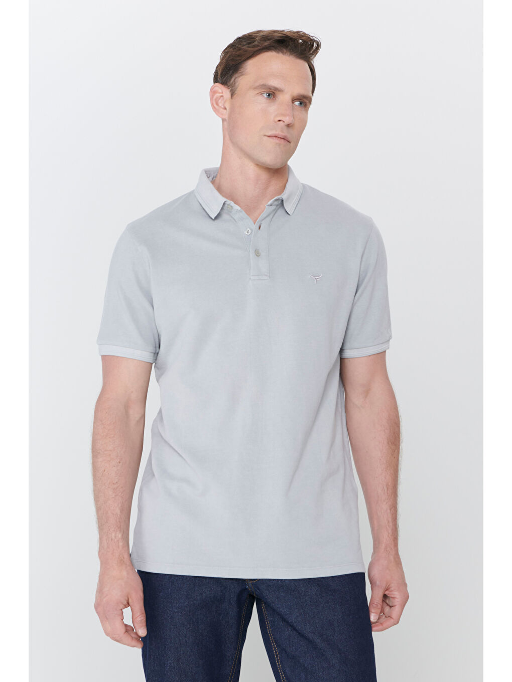 Erkek Gri Slim Fit Dar Kesim Polo Yaka %100 Pamuk Kısa Kollu Desenli Tişört