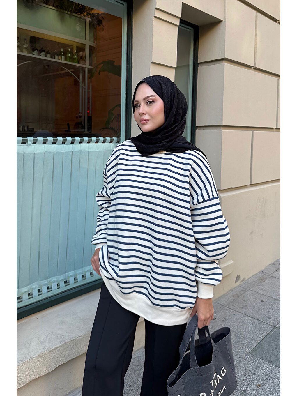 Kadın Çizgili Şardonlu Sweat Lacivert-1