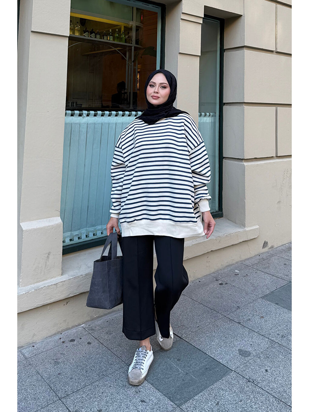 Kadın Çizgili Şardonlu Sweat Lacivert-3