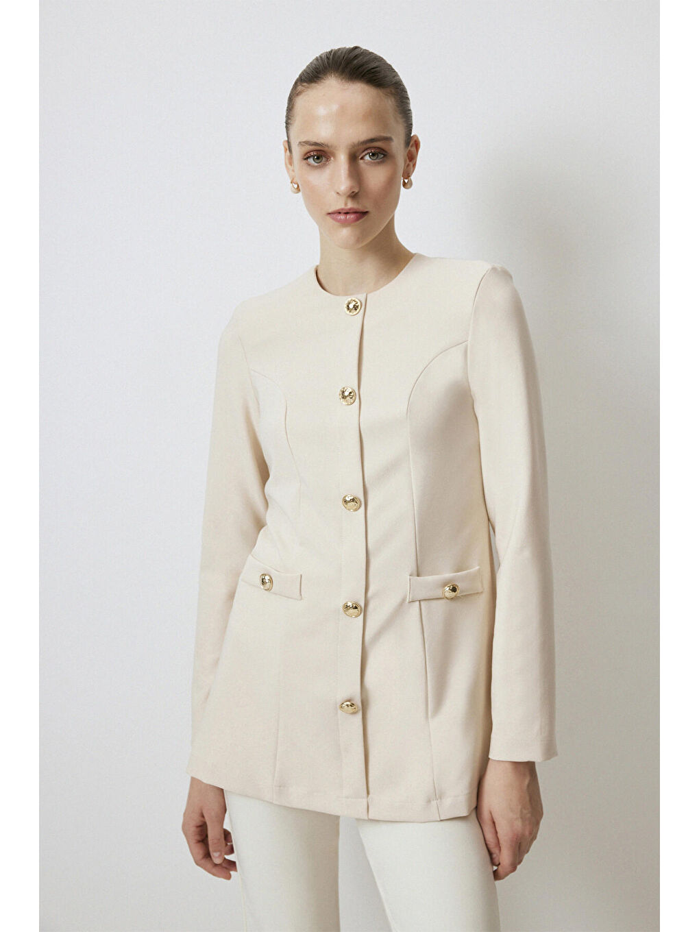 Bej Gold Düğme Detaylı Krep Tunik-2