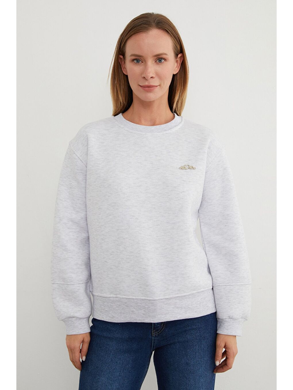 Gri 3 İplik Metal Aksesuarlı Bisiklet Yaka Sweatshirt