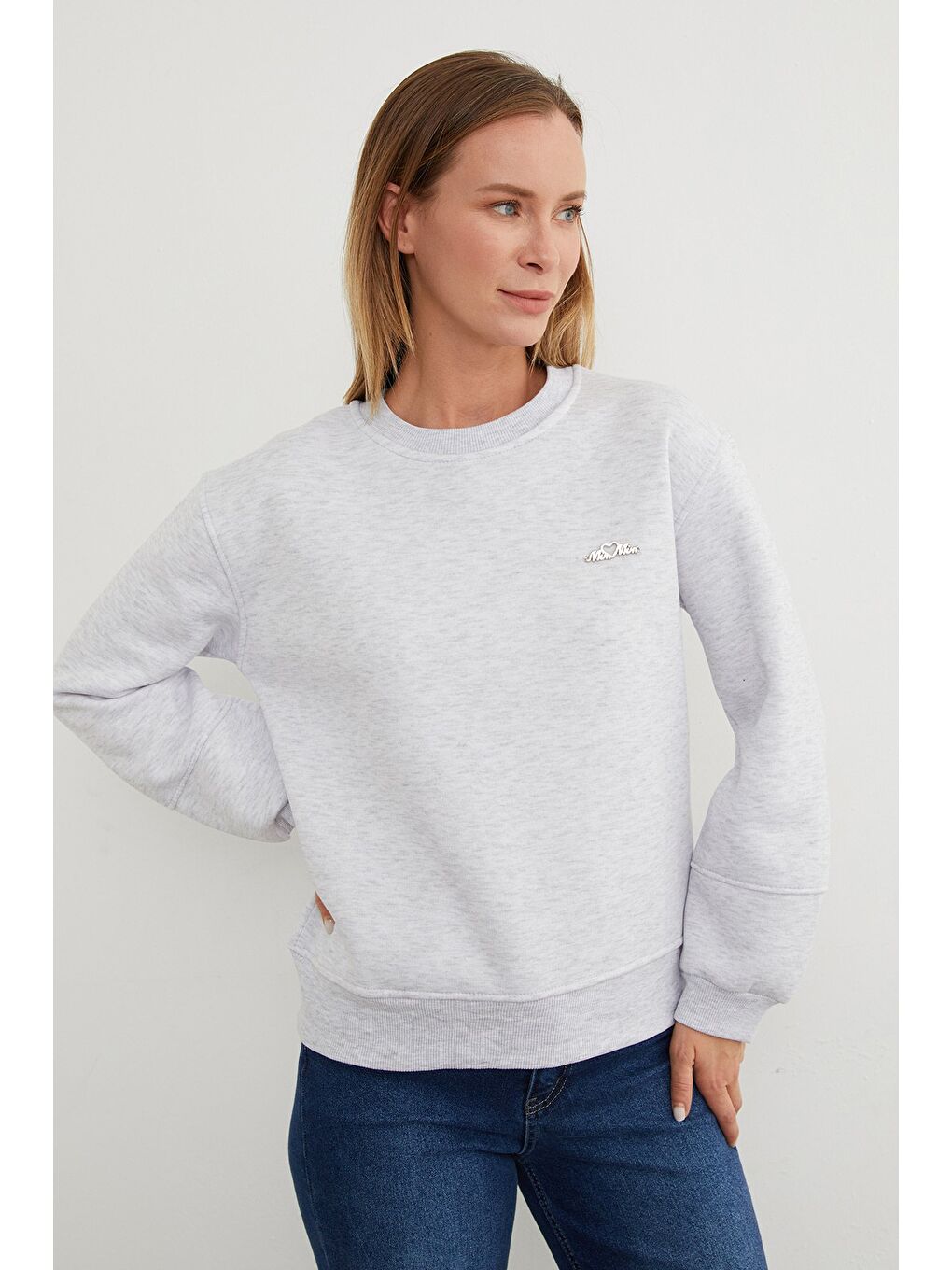 Gri 3 İplik Metal Aksesuarlı Bisiklet Yaka Sweatshirt-1