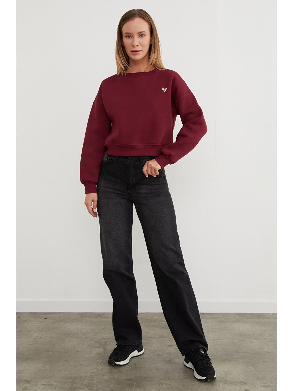 Bordo 3 İplik Metal Kelebek Aksesuarlı Sweatshirt-3