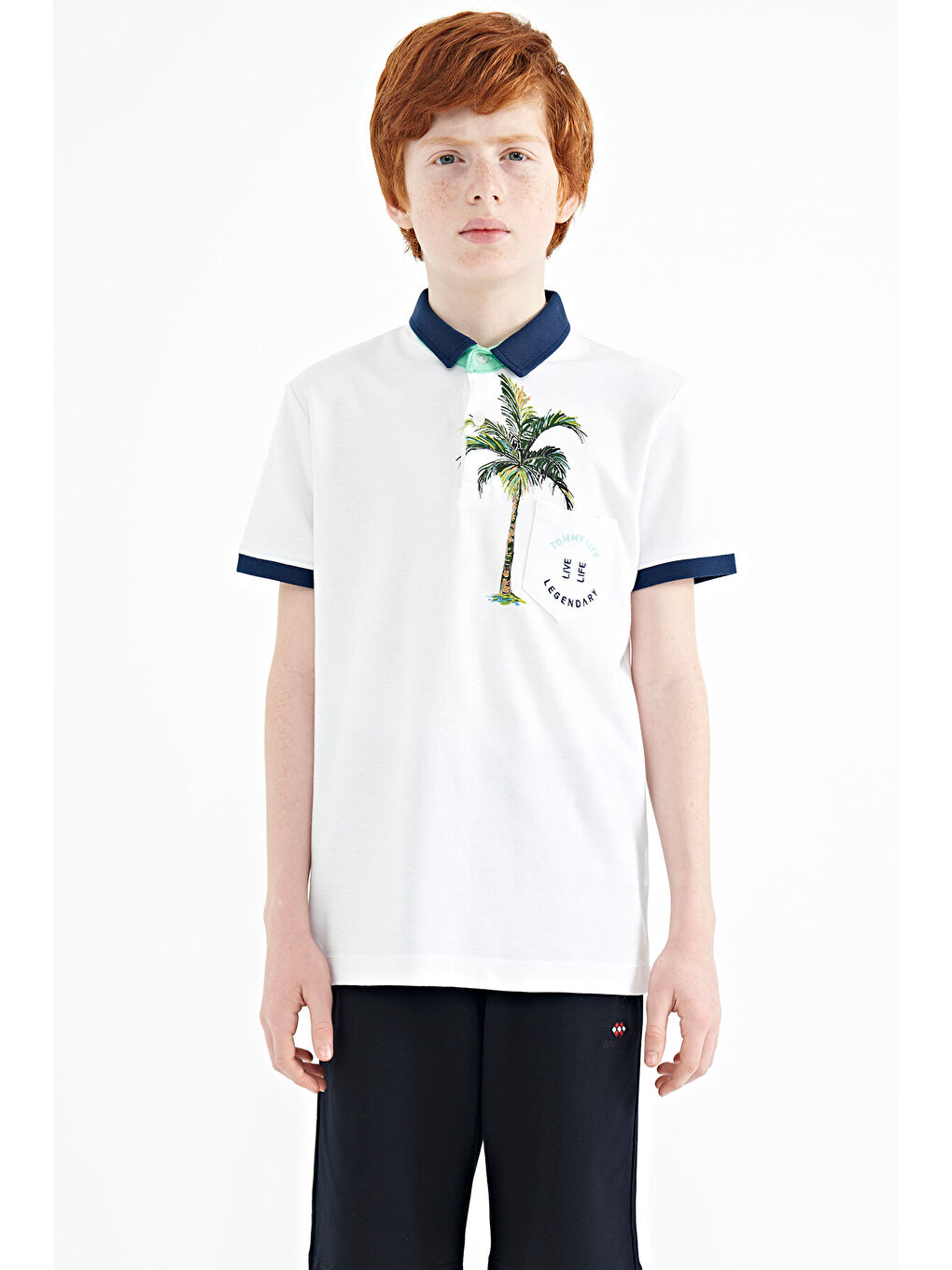 Beyaz Baskılı Cep Detaylı Standart Kalıp Polo Yaka Erkek Çocuk Tişört - 11144