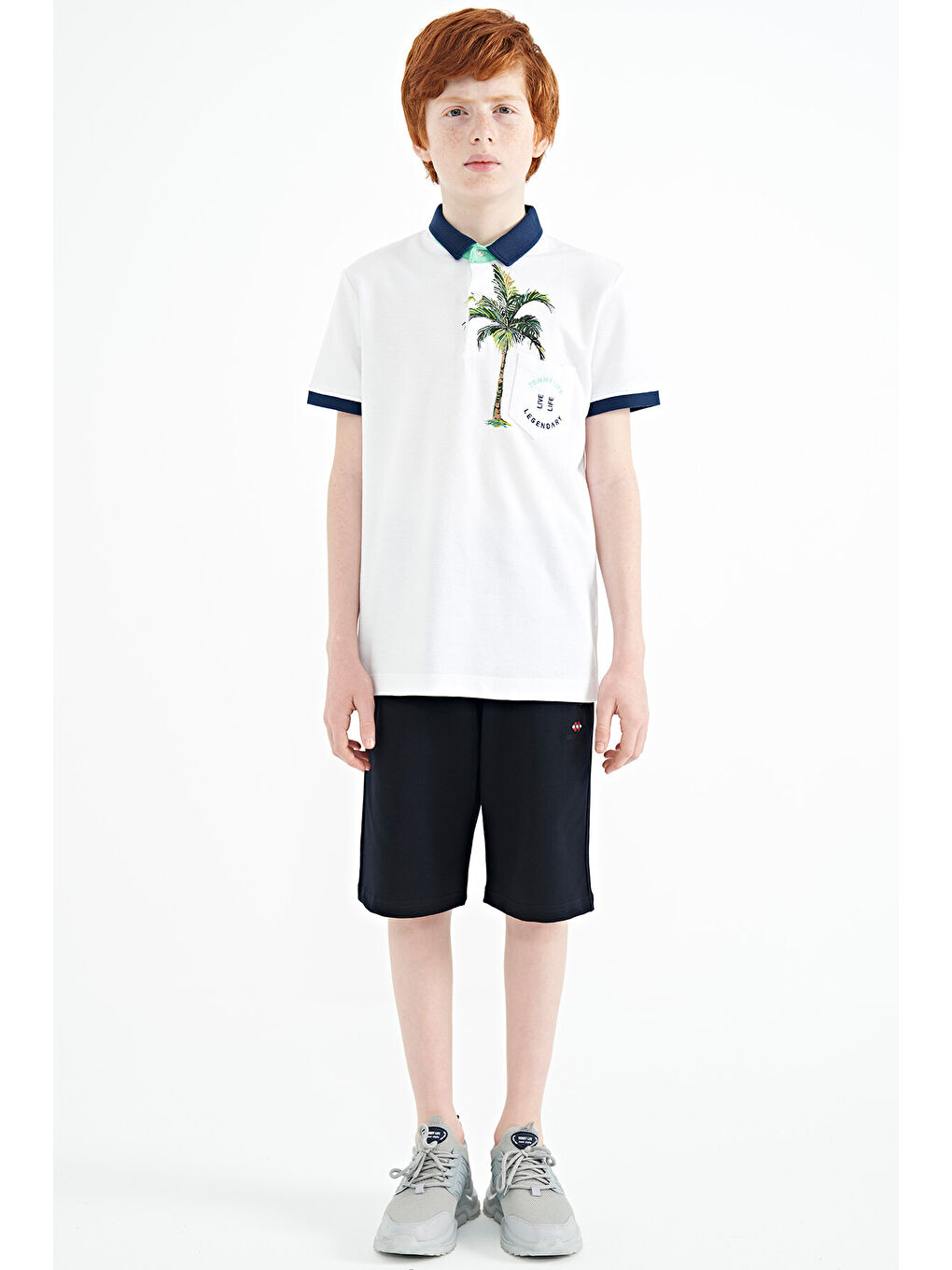 Beyaz Baskılı Cep Detaylı Standart Kalıp Polo Yaka Erkek Çocuk Tişört - 11144-1