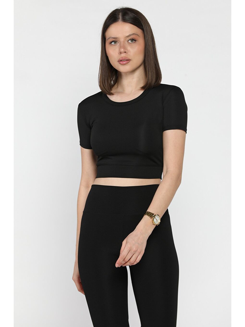 Siyah Kadın Ön Fermuarlı Modal Kumaş Crop Top Bluz-1