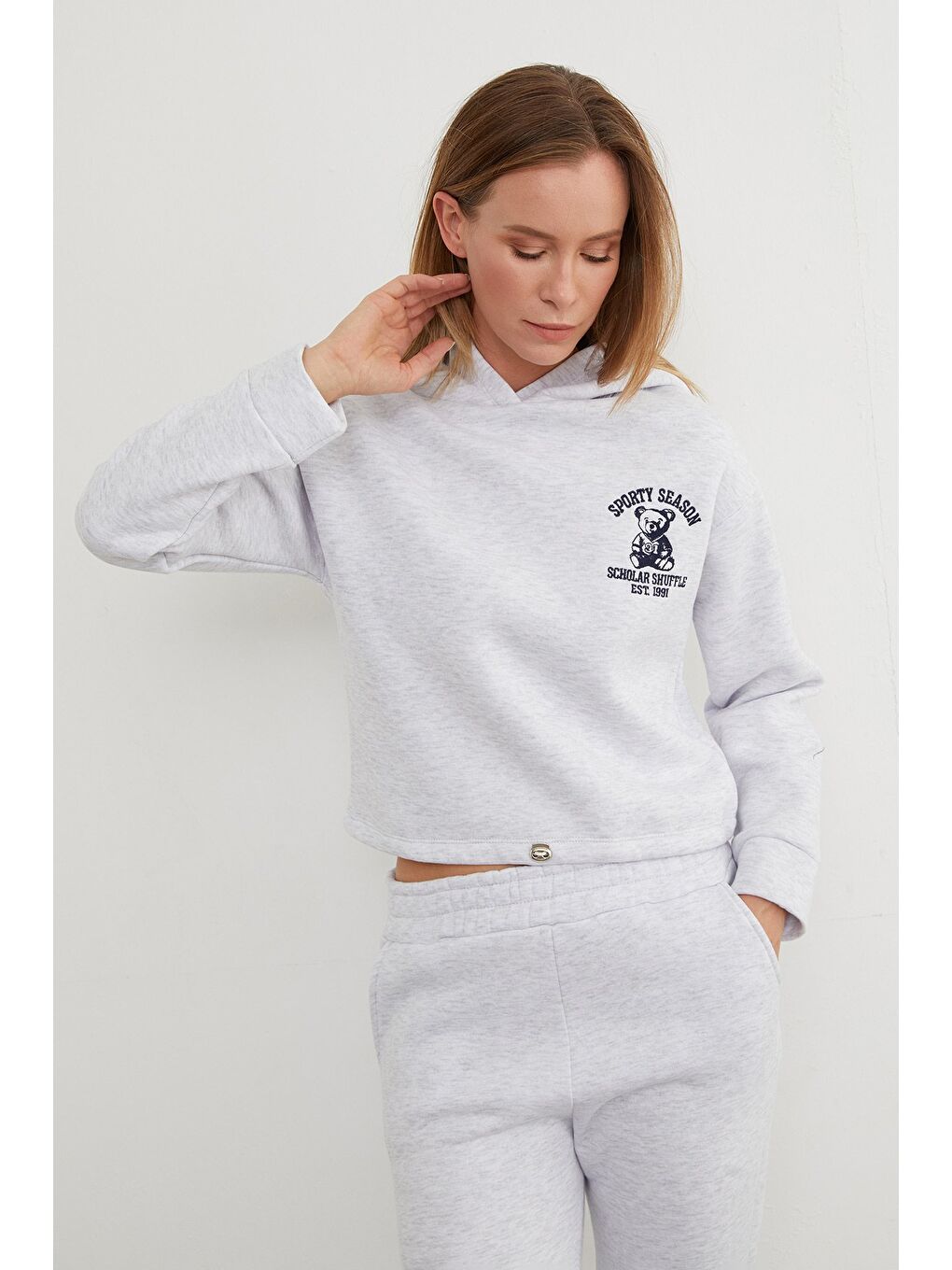 Gri 3 İplik Ayıcık Nakışlı Kapüşonlu Jogger Eşofman Takımı-1