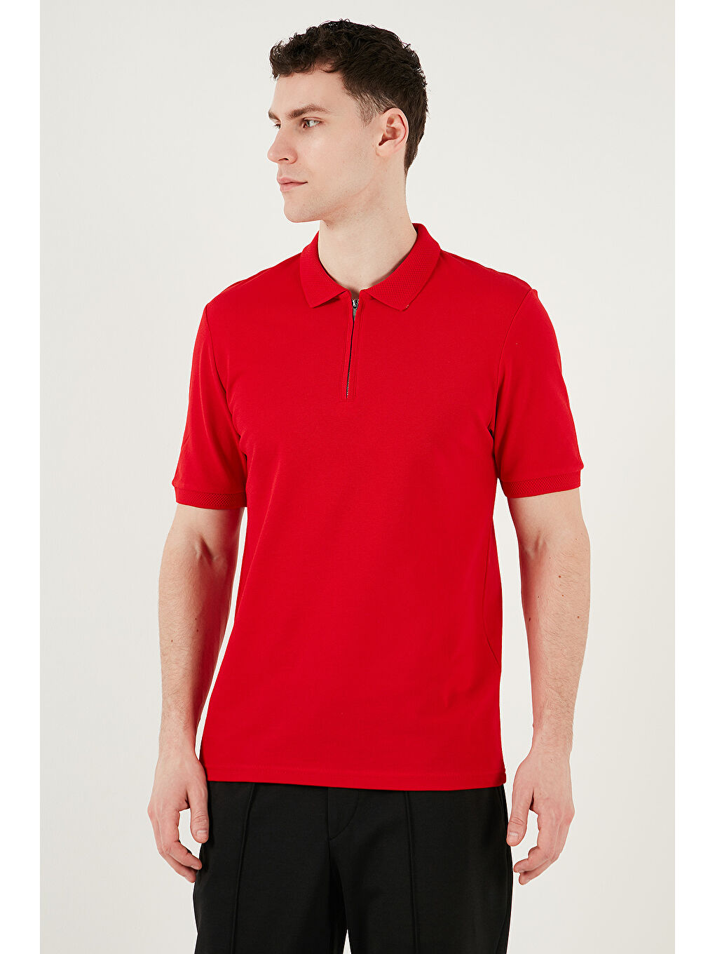 Kırmızı Pamuklu Regular Fit Yarım Fermuarlı Polo Yaka %100 Pamuk Tişört 5903008-5