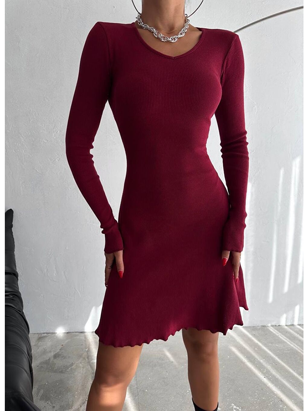 Bordo Sırt Detay Kaşkorse Elbise-2