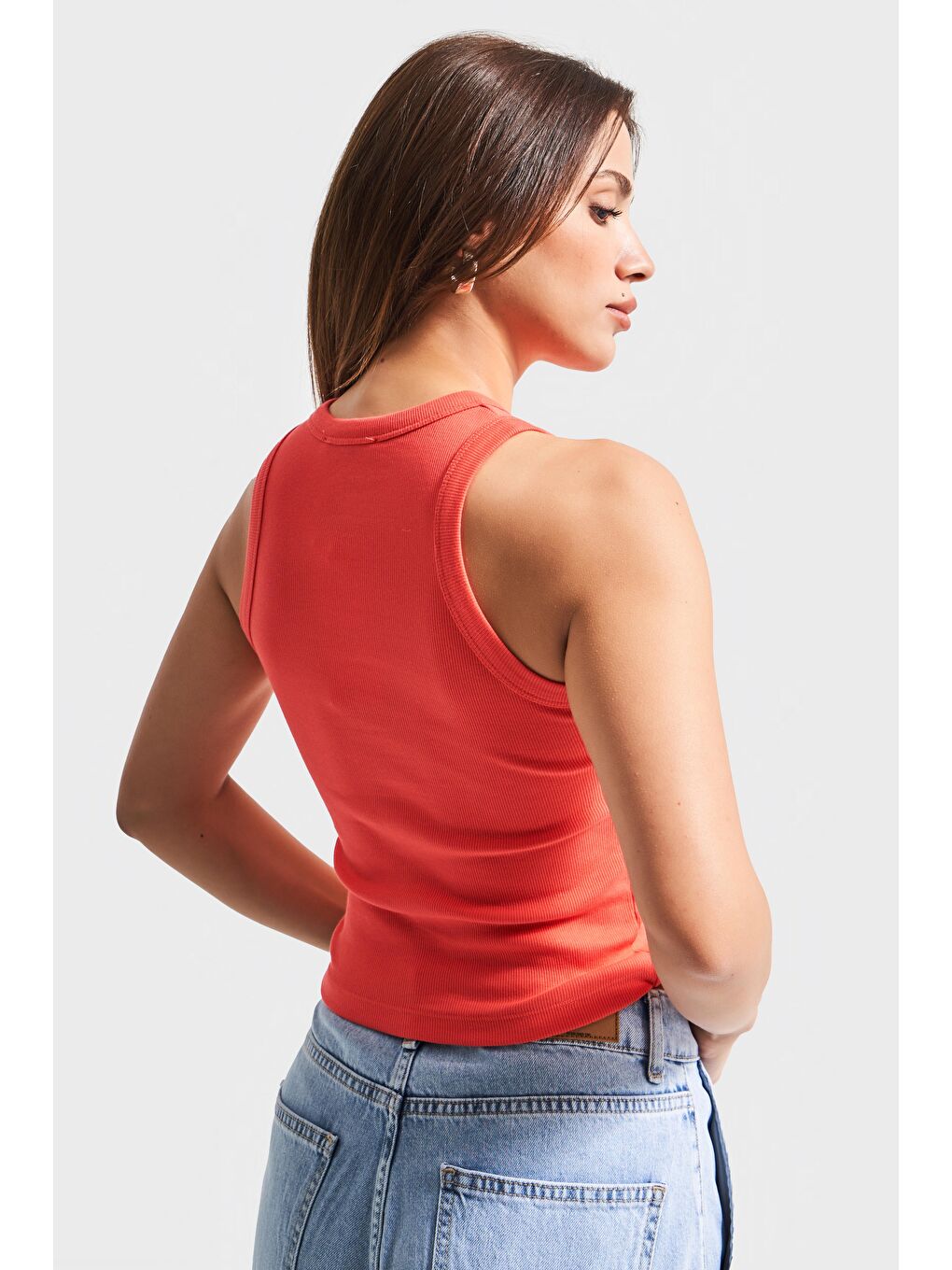 Turuncu Kadın Yavruağzı Renk S5-113 Halter Yaka İnce Fitilli Kumaş Parlak Taşlı Tasarım Body-4