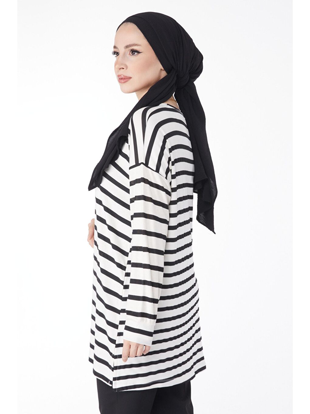 Bisiklet Yaka Kadın Siyah Çizgili Tunik - 24737-4