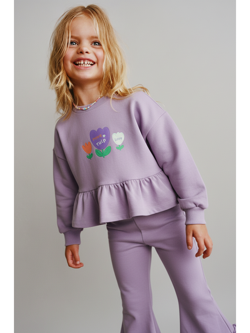 Mor Kız Çocuk Pamuklu Lila Çiçek Baskılı Takım - Volanlı Sweatshirt İspanyol Paça Tayt