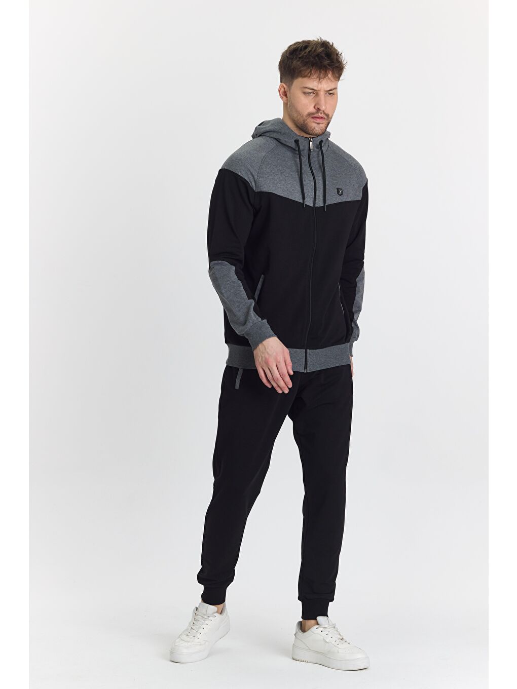 Pamuklu Kapüşonlu Siyah Erkek Eşofman Takımı 5294-S-4