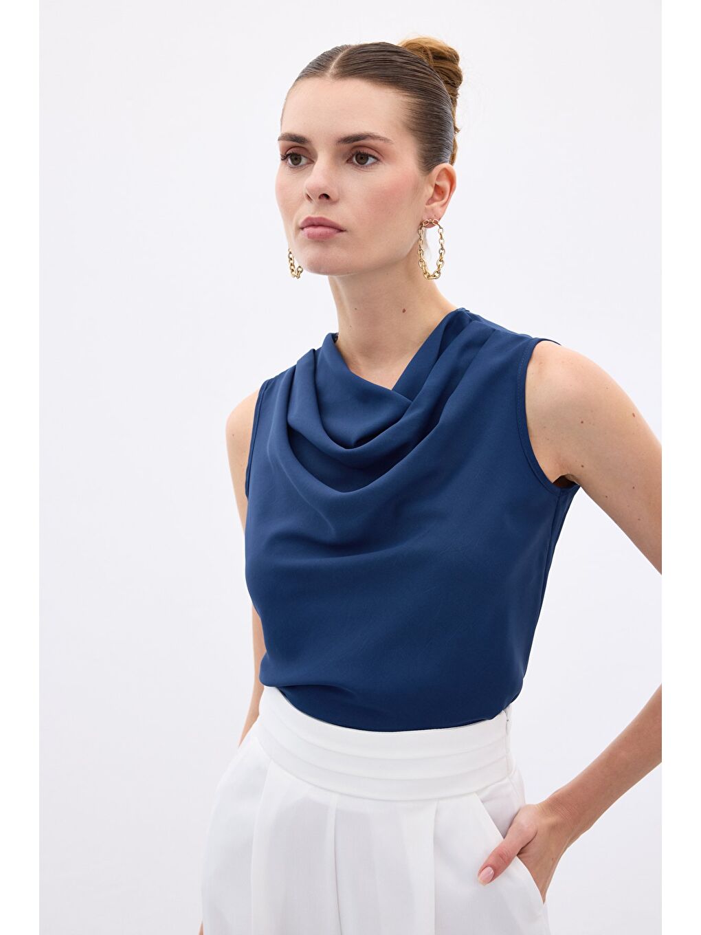 Degaje Yaka Kolsuz Bluz - İndigo-5