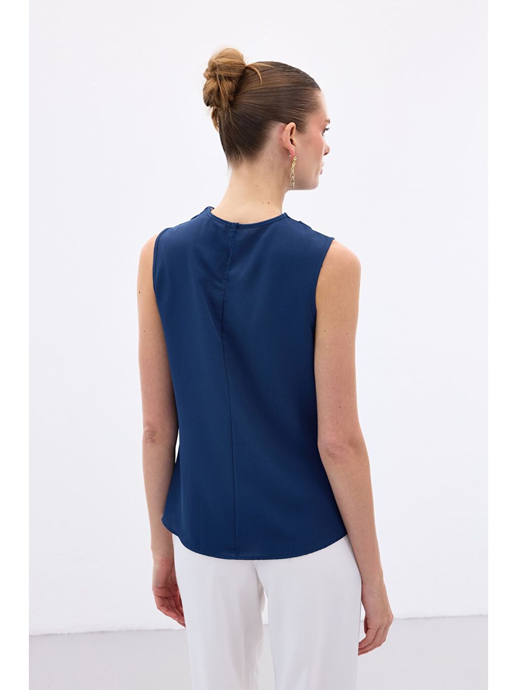 Degaje Yaka Kolsuz Bluz - İndigo-7