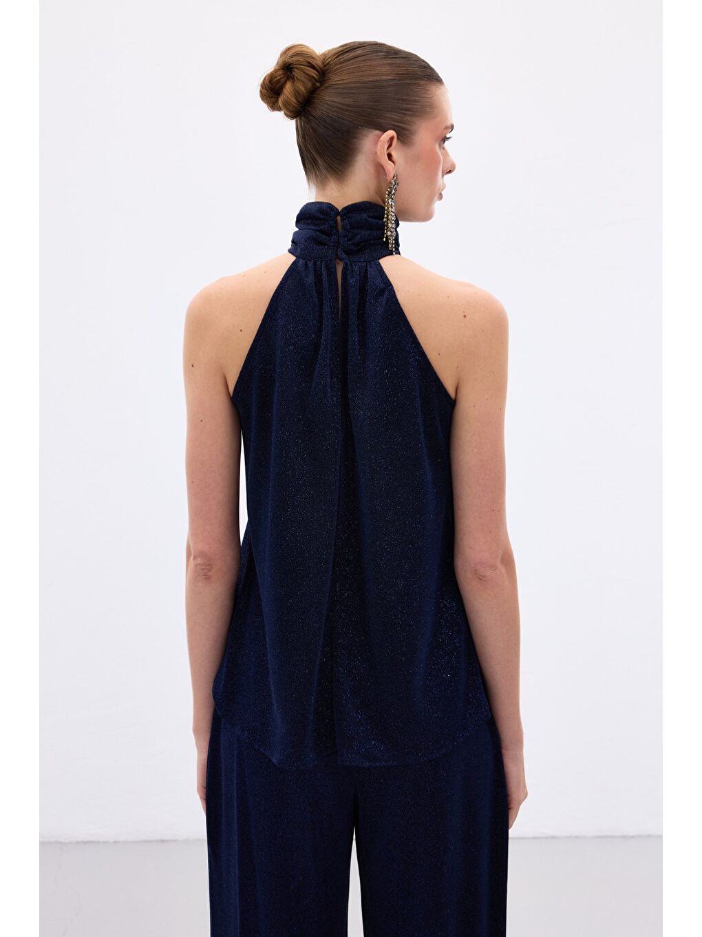 Kolsuz Parlak Bluz - Lacivert-7