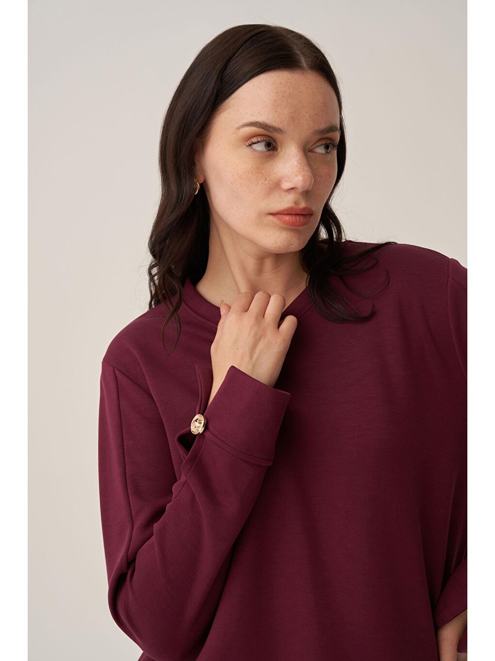 Bordo-Yumuşak Dokulu Gold Dügmeli Sweatshirt-5