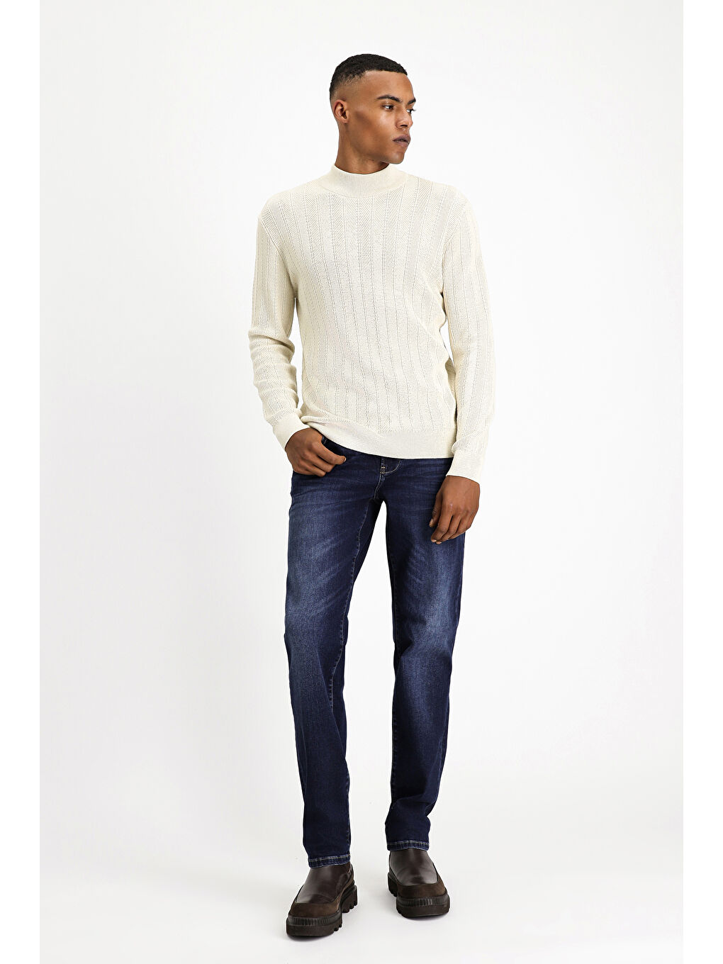 Ekru Bato Yaka Slim Fit Dar Kesim Desenli Pamuklu Triko Büyük Beden Kazak-1