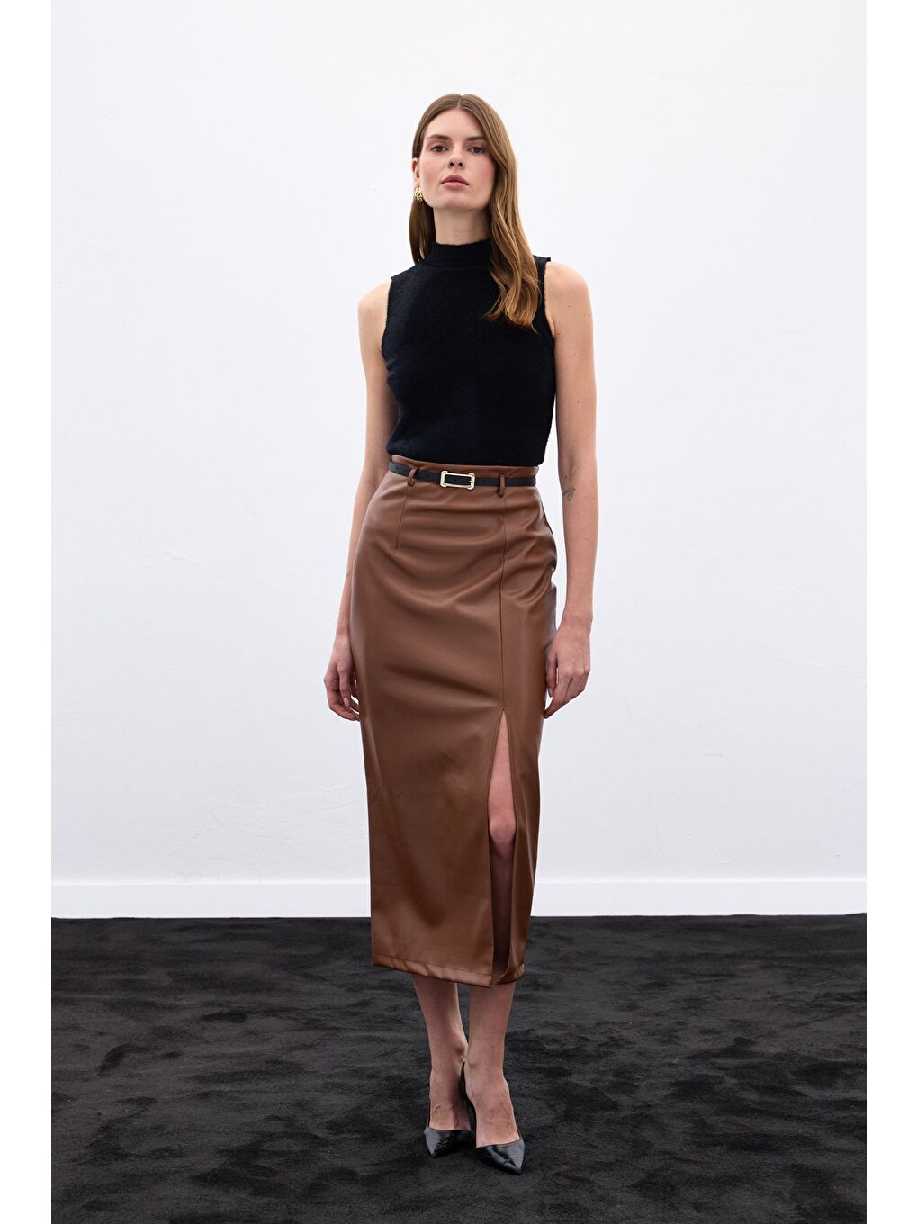 Kahverengi Kemerli Deri Etek - Kahve-1