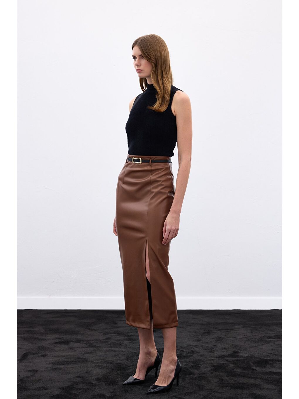 Kahverengi Kemerli Deri Etek - Kahve-2