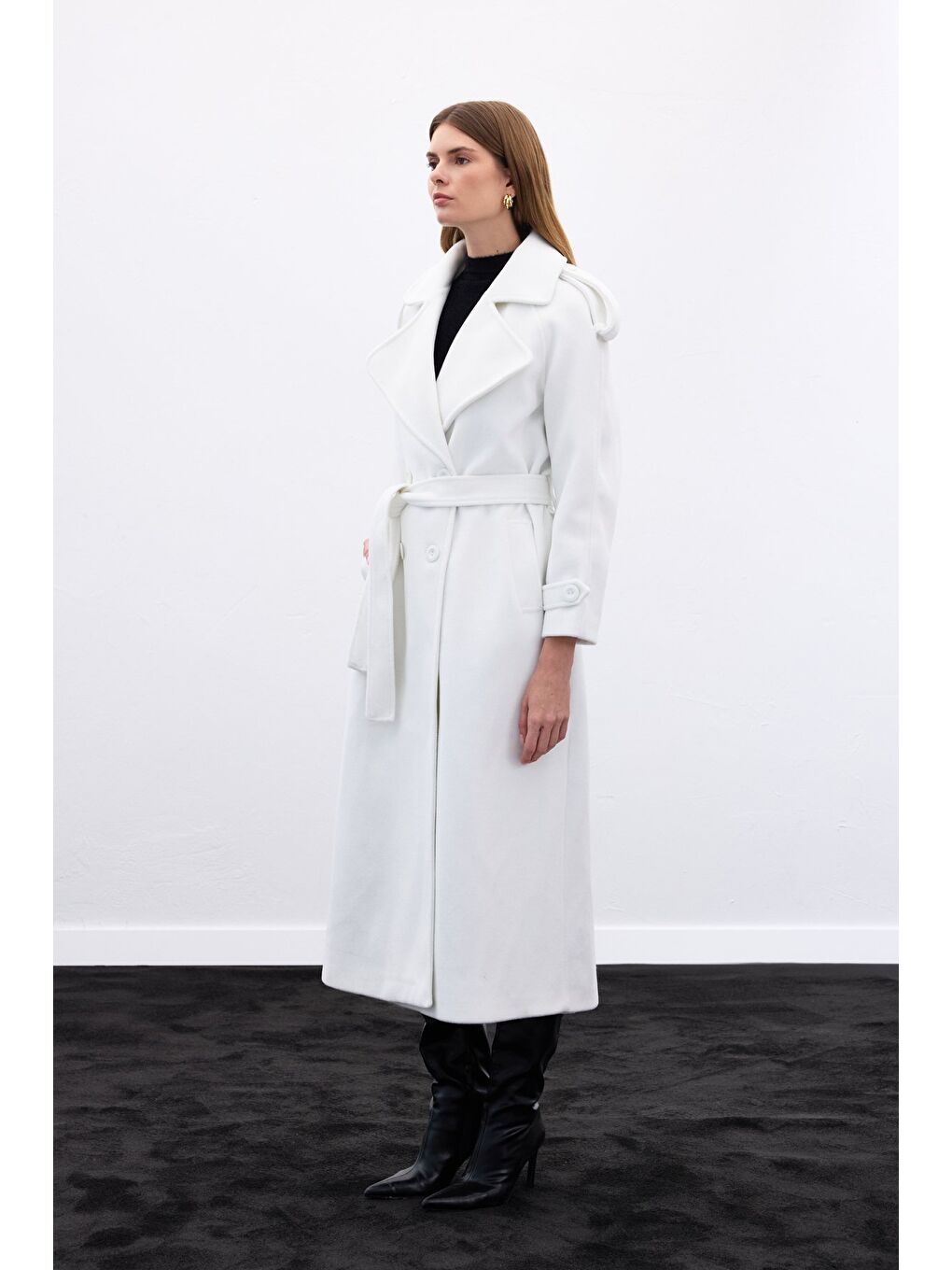 Geniş Yaka Uzun Kaban - Ekru-1