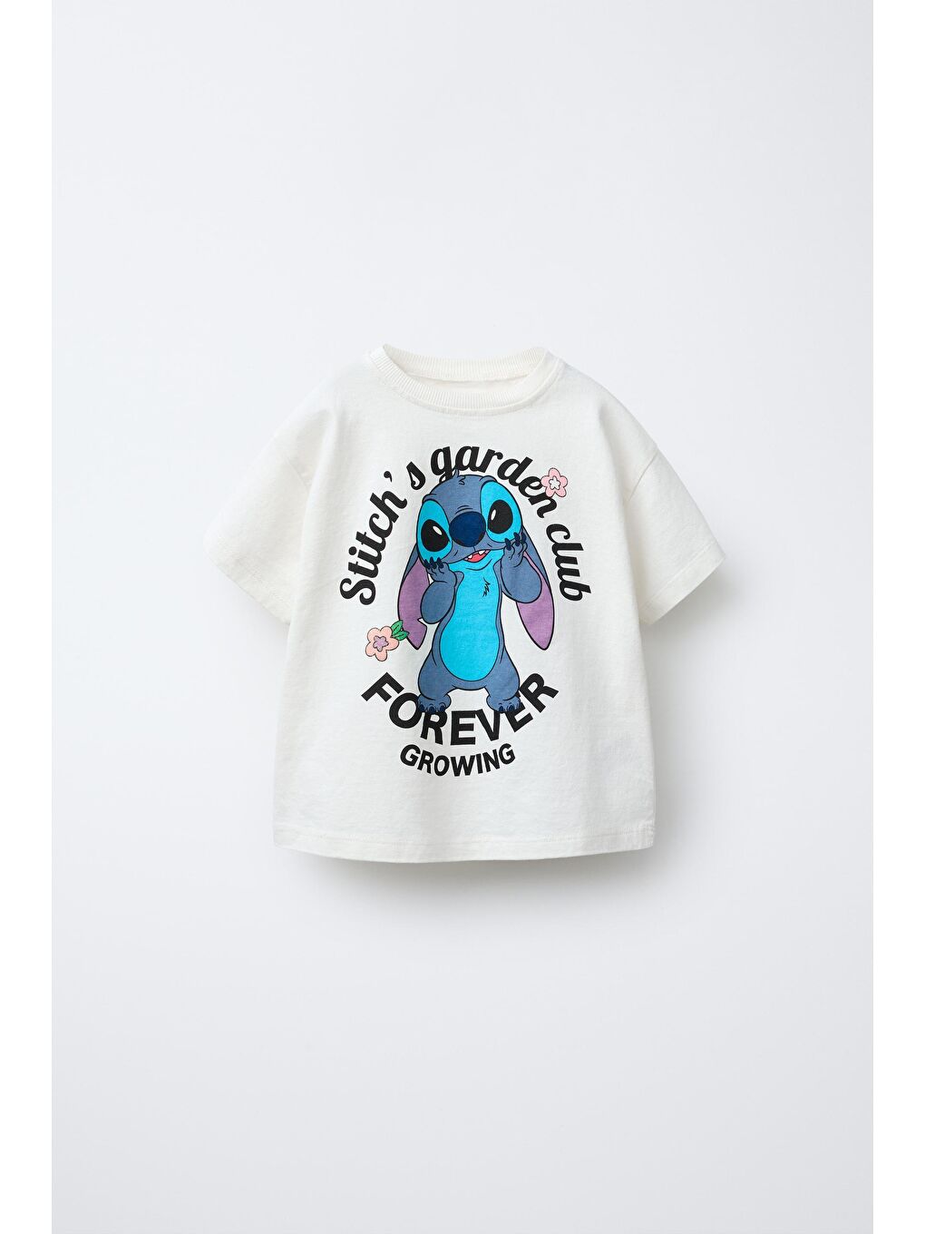 Beyaz Kız Çocuk Stitch Baskılı Tişört Ve Şort Takımı – 2'Li Set, Pamuklu Ve Rahat-1
