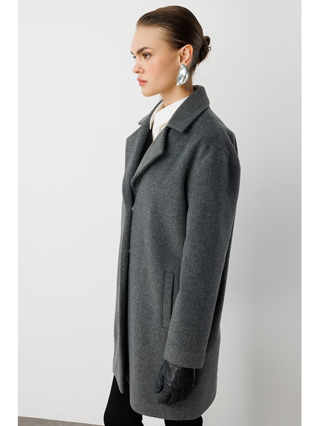 Çıt Çıt Kapamalı Gri Yünlü Kısa Kaşe Kaban-3