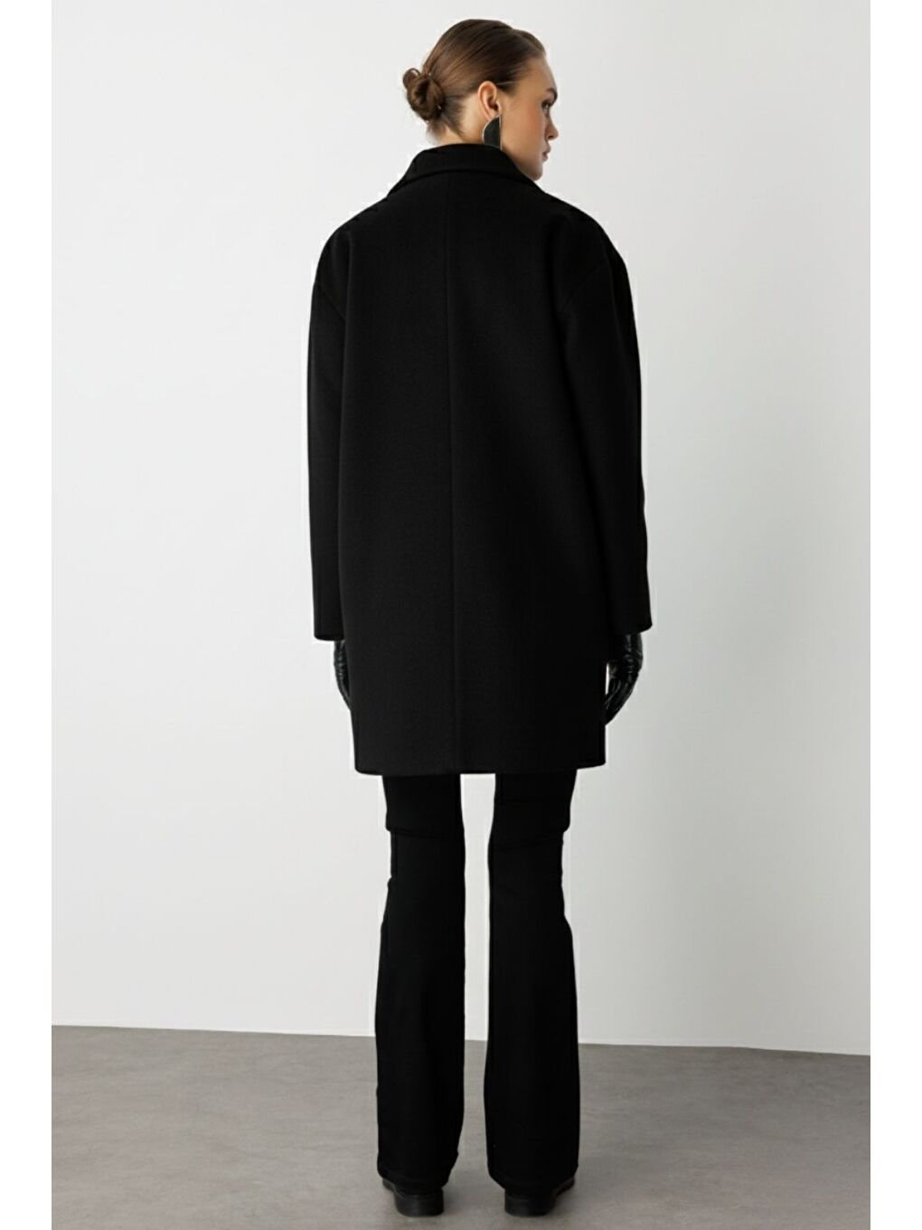 Çıt Çıt Kapamalı Siyah Yünlü Kısa Kaşe Kaban-4