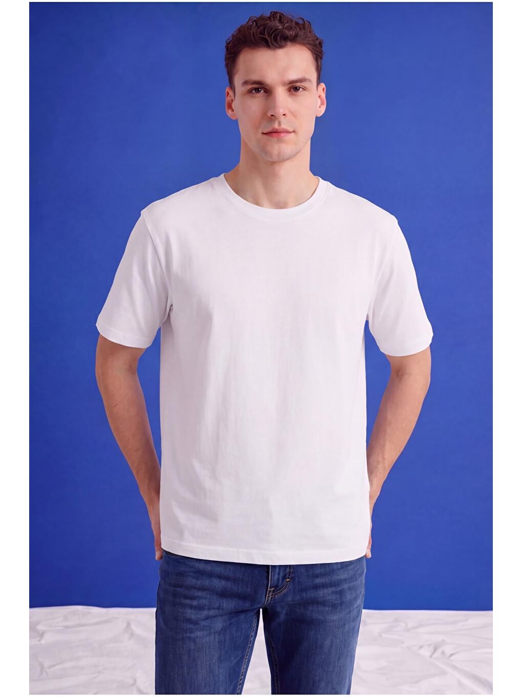 Beyaz Erkek Oversize Tişört Nefes Alan Yumuşak Dokulu Terletmeyen Rahat Kalıp Basic-5