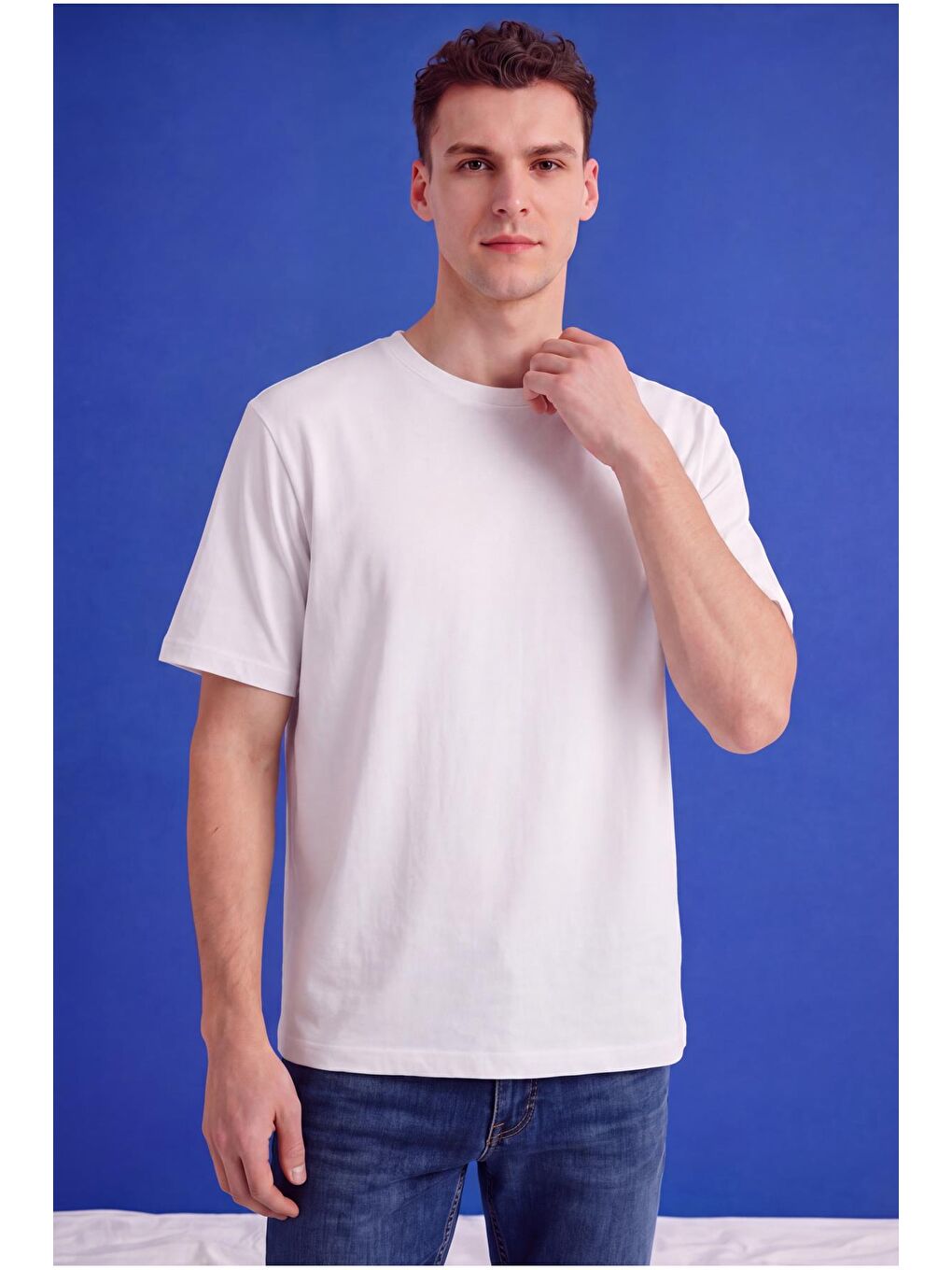 Beyaz Erkek Oversize Tişört Nefes Alan Yumuşak Dokulu Terletmeyen Rahat Kalıp Basic-6