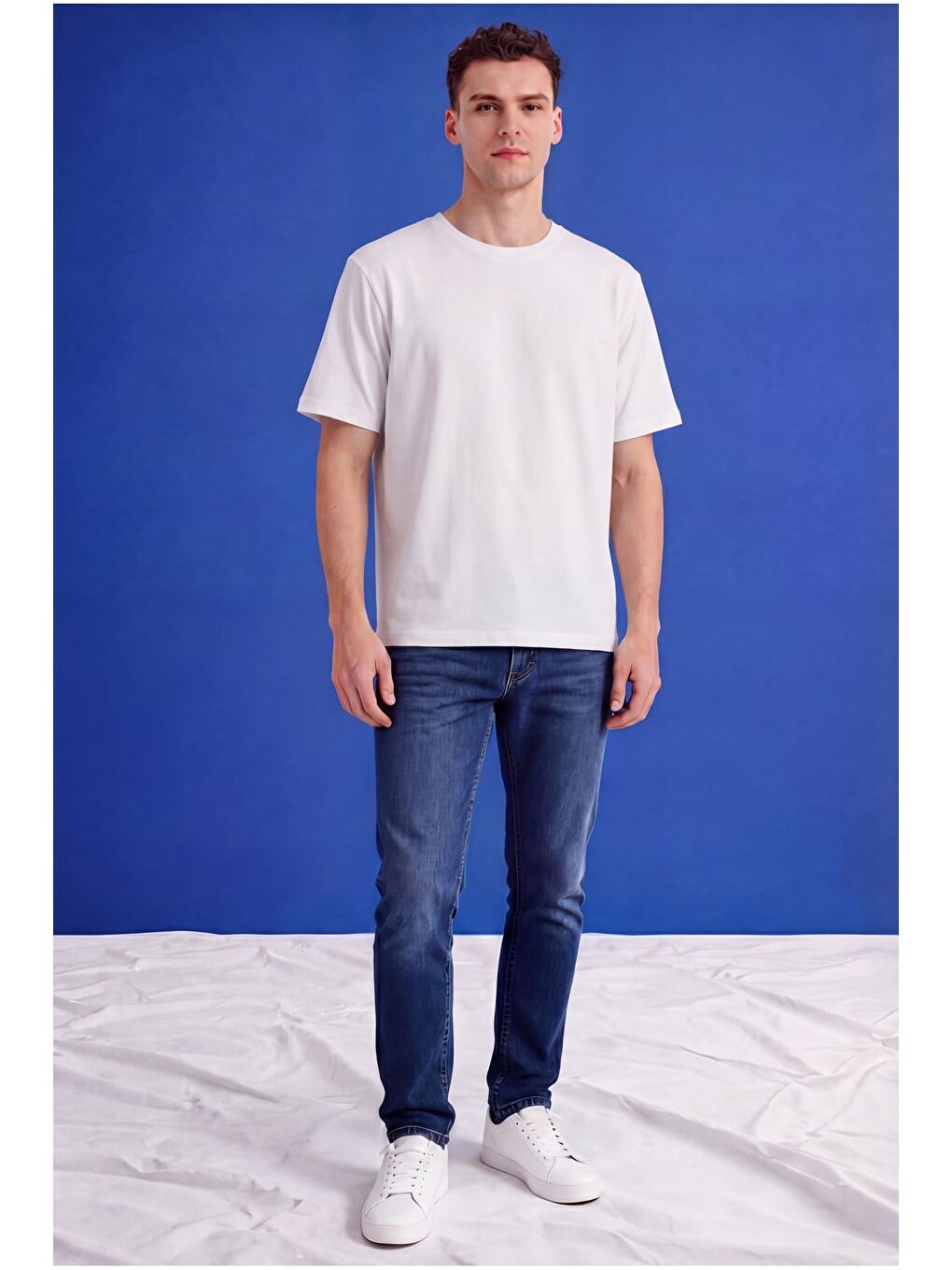 Beyaz Erkek Oversize Tişört Nefes Alan Yumuşak Dokulu Terletmeyen Rahat Kalıp Basic-8