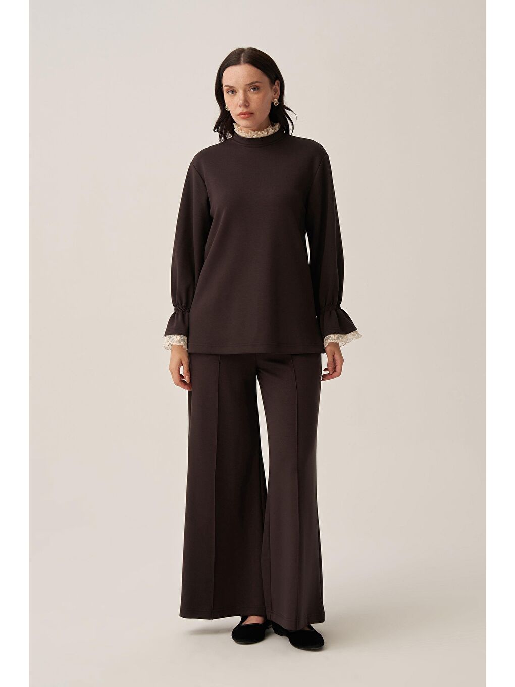 Kahverengi Acı Kahve-Yumuşak Dokulu Fisto Garnili Pantolonlu Takım-1