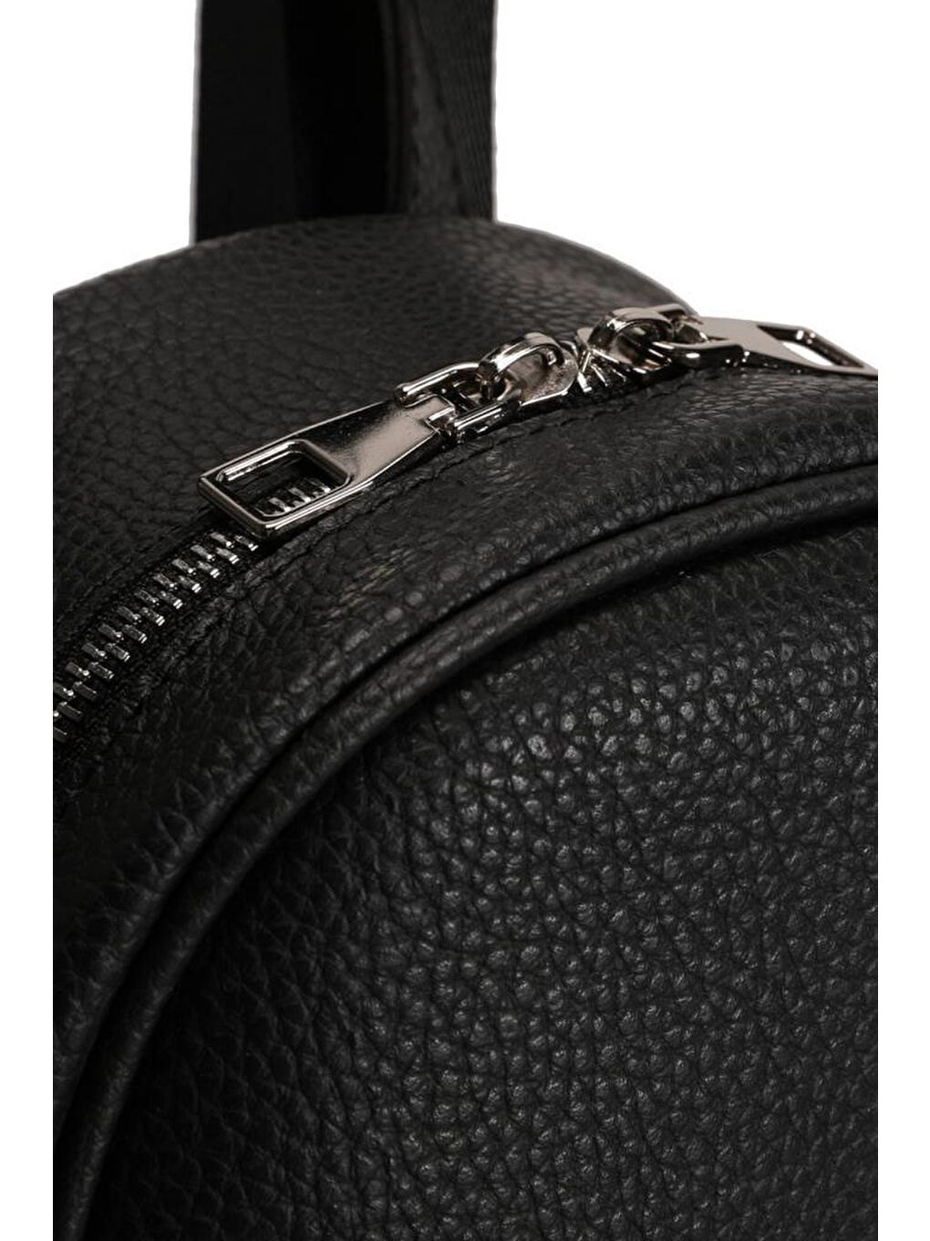 Siyah Kadın Orta Boy Sırt Çantası-4