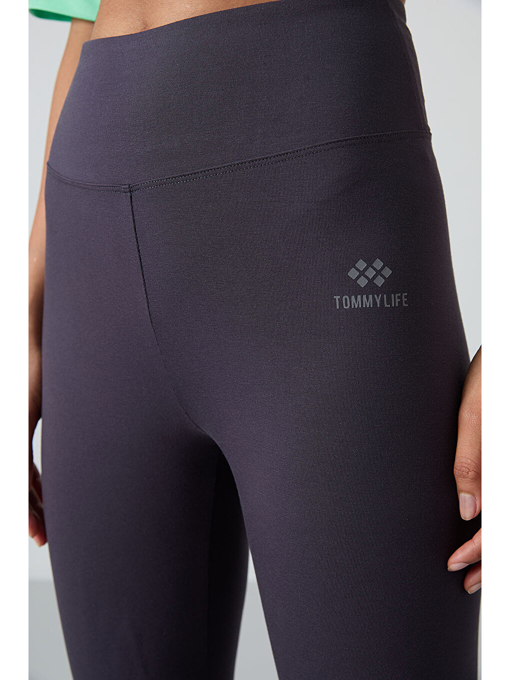 Antrasit Yüksek Bel Toparlayıcı Slim Fit Dar Paça Kadın Tayt - 94011-2