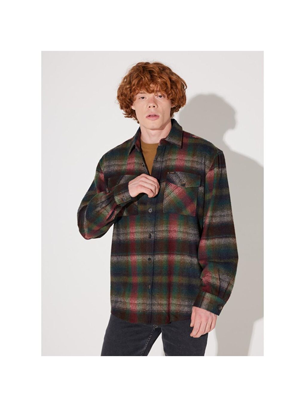 Haki Erkek Klasik Yaka Gömlek