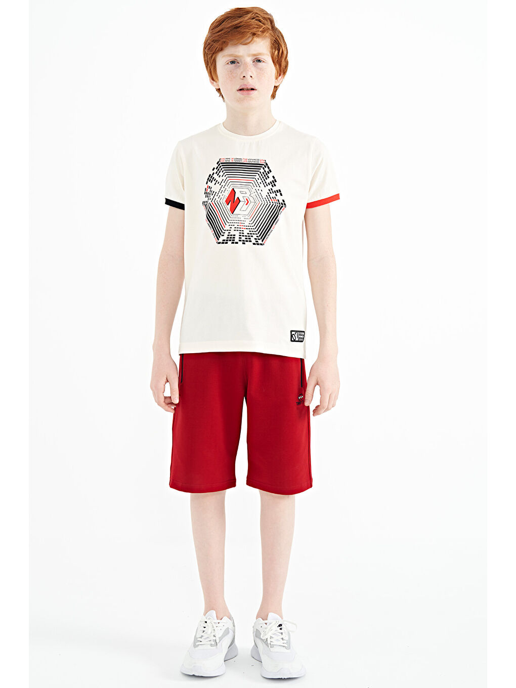 Ekru Kol Ucu Renkli Detaylı Baskılı Standart Kalıp Erkek Çocuk Tişört - 11156-2